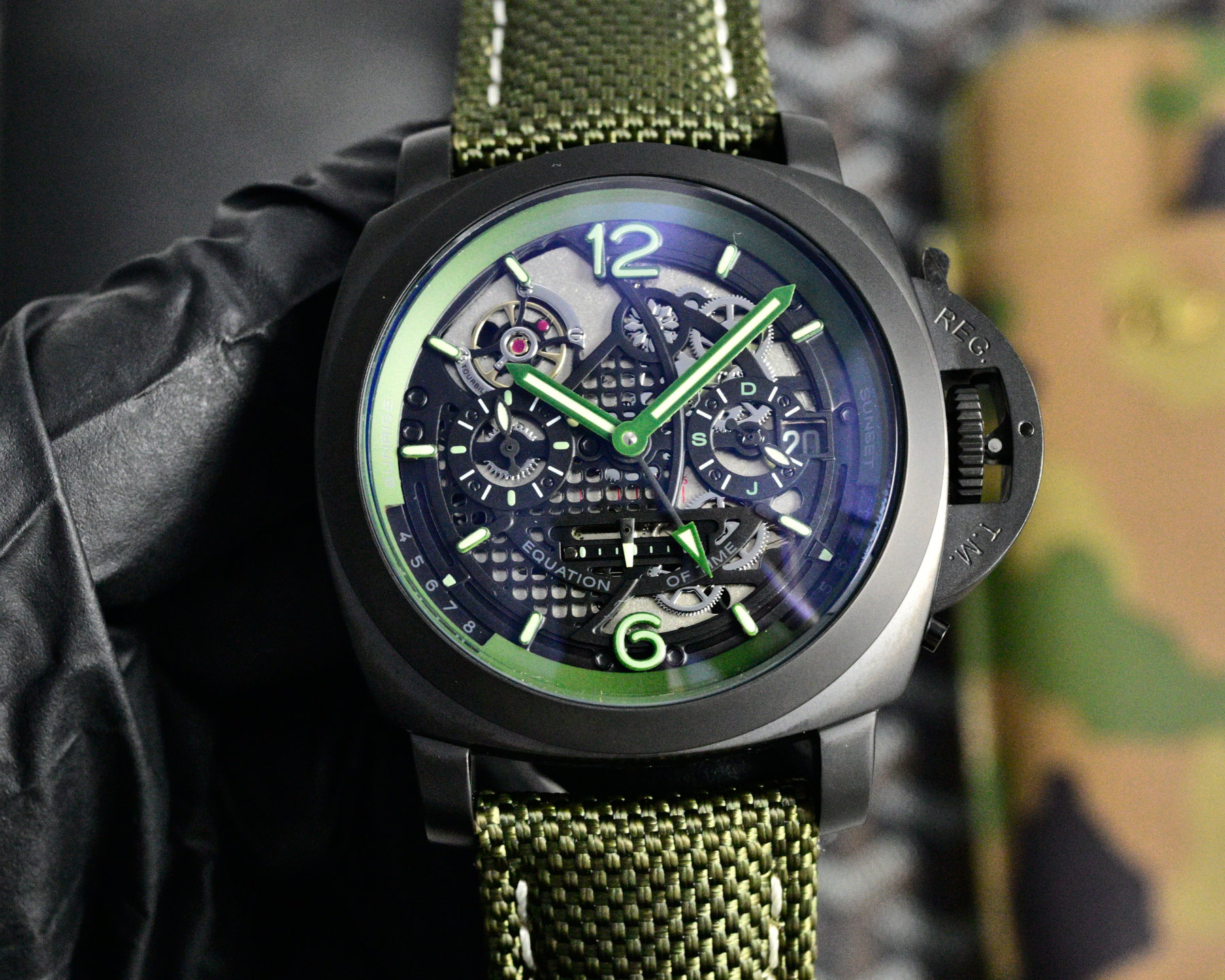 curved coated glass green dial