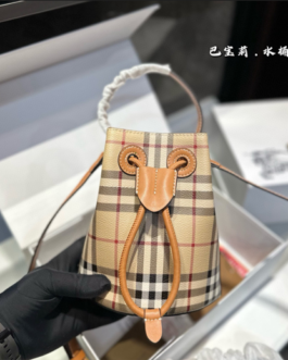 BURBERRY